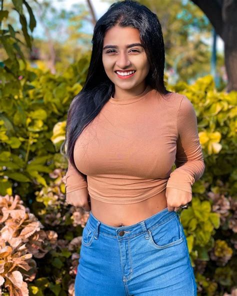 indian girl beautiful boobs|No bra challenge by Indian girls. Instagram reels compilation.